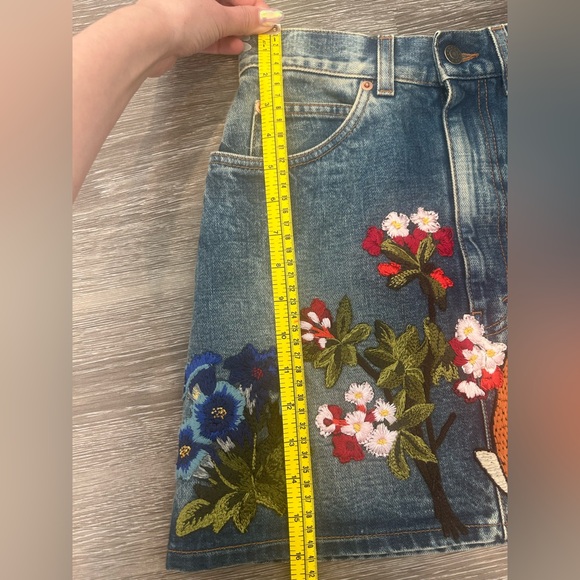 Gucci Embroidered Bunny Rabbit Skirt - Picture 8 of 9